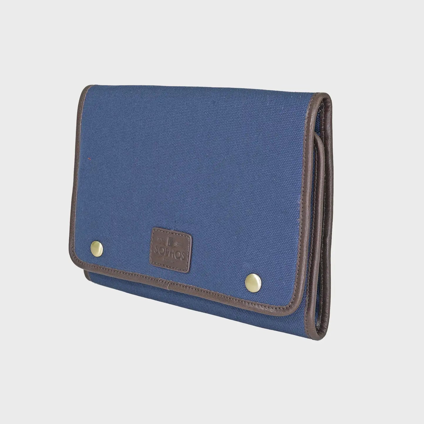 Harrier Fold-out Canvas Washbag